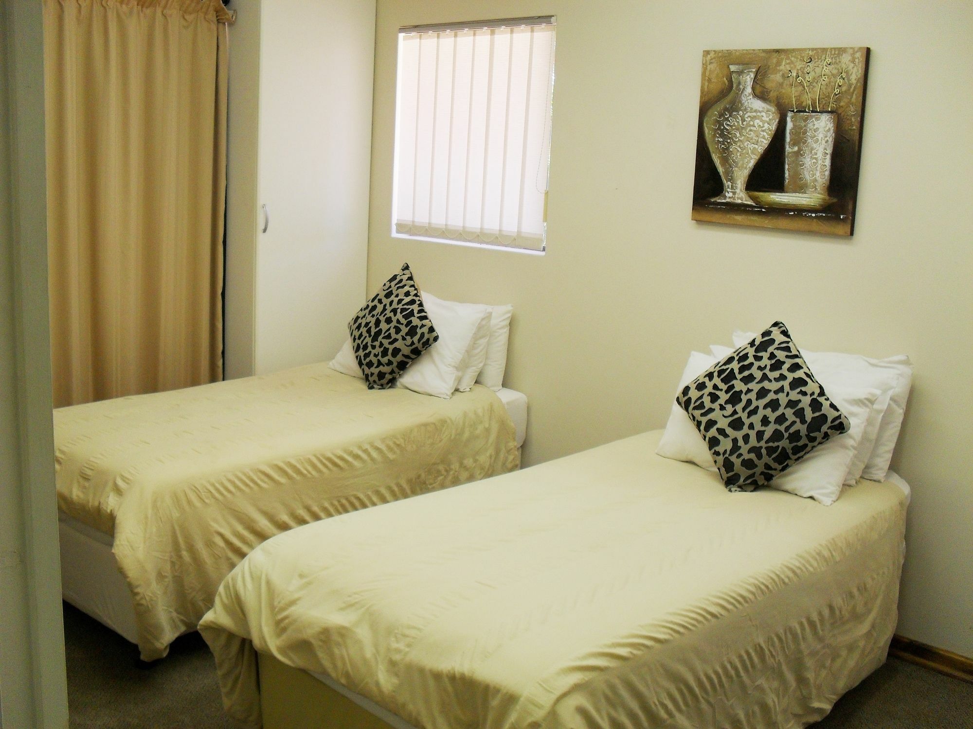 8 Royal Palm B&B Umhlanga Rocks Kültér fotó