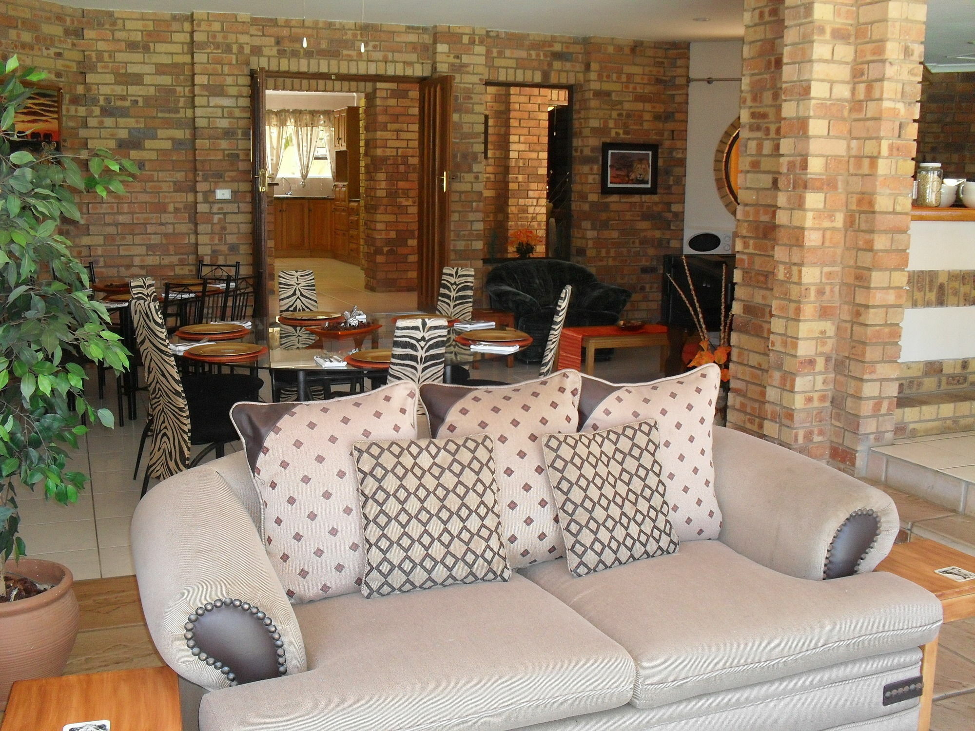 8 Royal Palm B&B Umhlanga Rocks Kültér fotó
